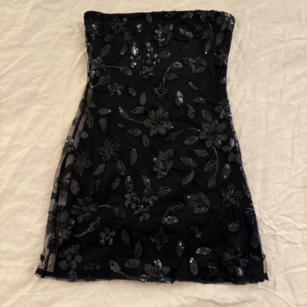 Peppermayo Elegant Black Strapless Dress